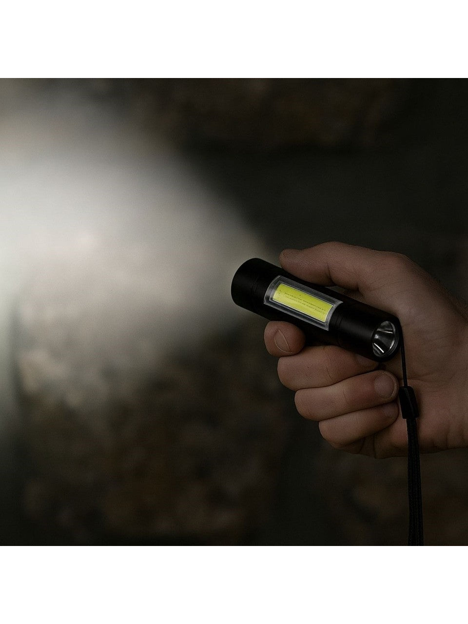 Kutulu Mini El Feneri